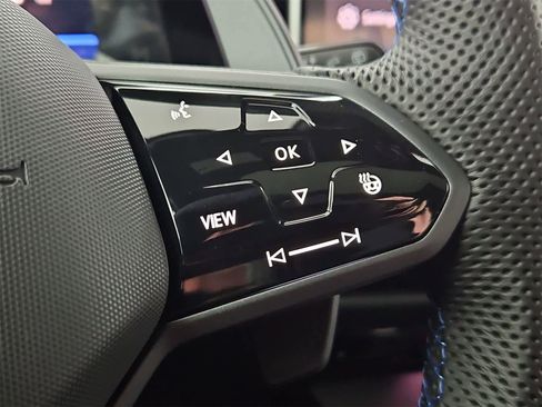 New 2026 Volkswagen Golf image 26