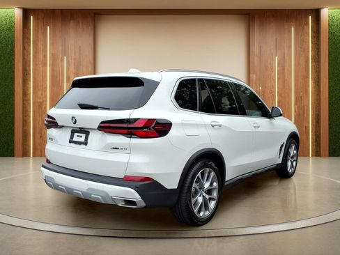 Used 2025 BMW X5 xDrive40i w/ Premium Package AWD/4WD image 36