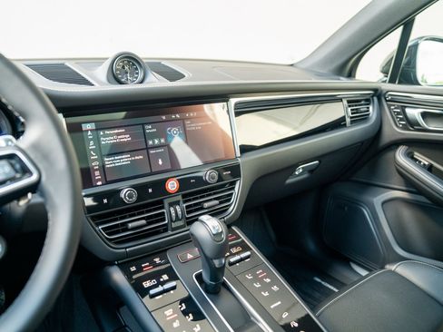 New 2025 Porsche Macan S image 14