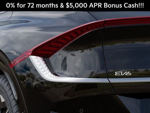 New 2025 Kia EV6 Wind AWD/4WD image 12