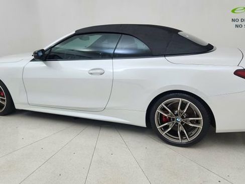 Used 2024 BMW M440i Convertible w/ Premium Package RWD image 4