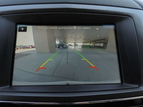 Used 2018 Lincoln MKT AWD w/ Technology Package image 32