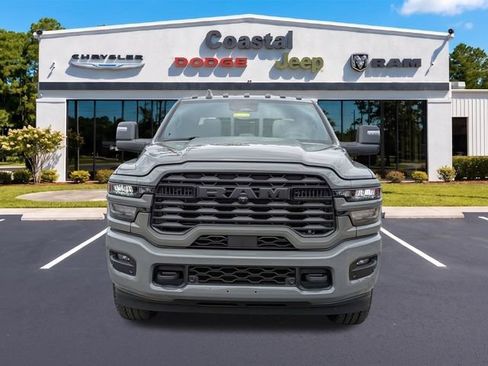 New 2026 RAM 2500 Big Horn AWD/4WD image 9