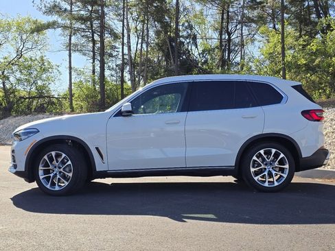 Used 2023 BMW X5 xDrive40i w/ Premium Package AWD/4WD image 26