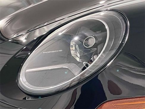 Used 2021 Porsche 911 Carrera image 9