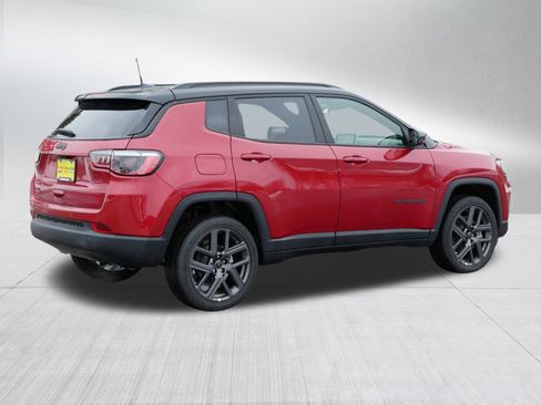 New 2026 Jeep Compass Limited w/ Sun, Sound & Navigation Group image 7