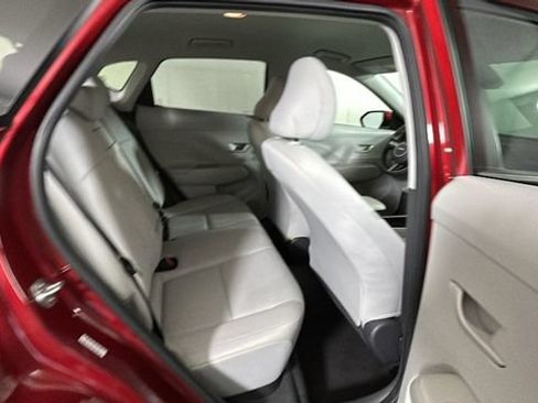Used 2024 Hyundai Kona SEL FWD image 29