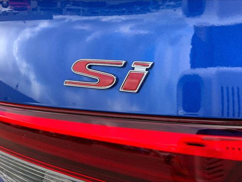 Used 2022 Honda Civic Si image 9