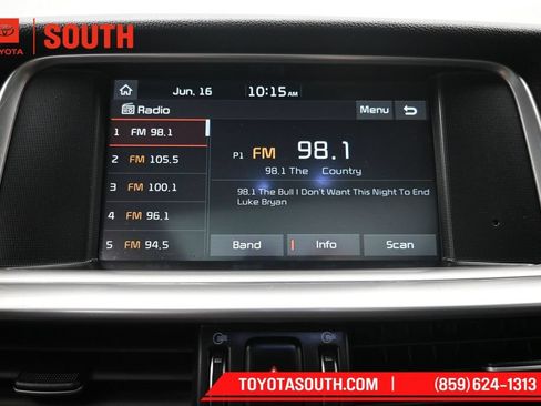 Used 2020 Kia Optima SE FWD image 14