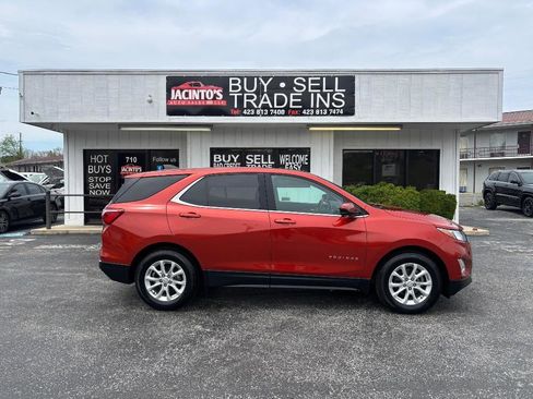 Used 2020 Chevrolet Equinox LT FWD image 1