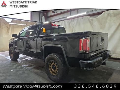 Used 2018 GMC Sierra 1500 SLT w/ All Terrain Package image 3