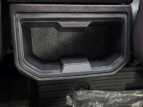 Used 2025 Toyota Tacoma SR RWD image 27