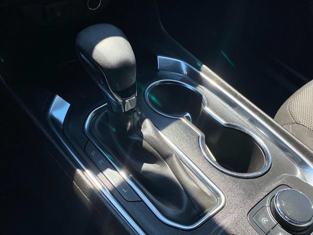 Used 2023 Chevrolet Traverse LT FWD image 28