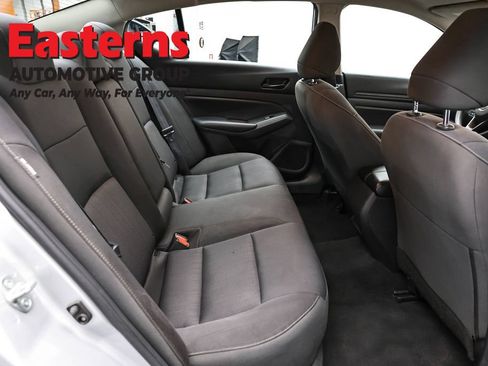 Used 2023 Nissan Altima 2.5 S FWD image 22