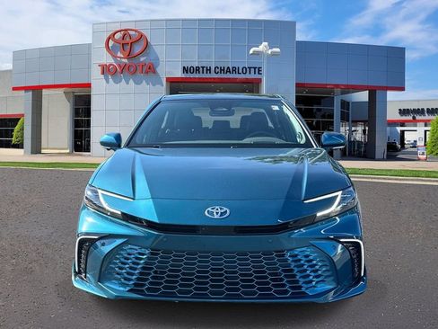 Used 2025 Toyota Camry XSE w/ Premium Plus Package FWD image 3