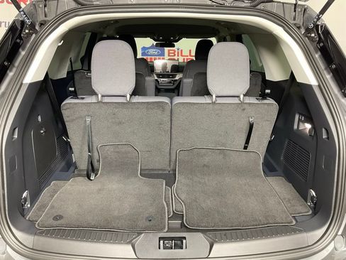 Certified 2026 Ford Explorer Active RWD image 11