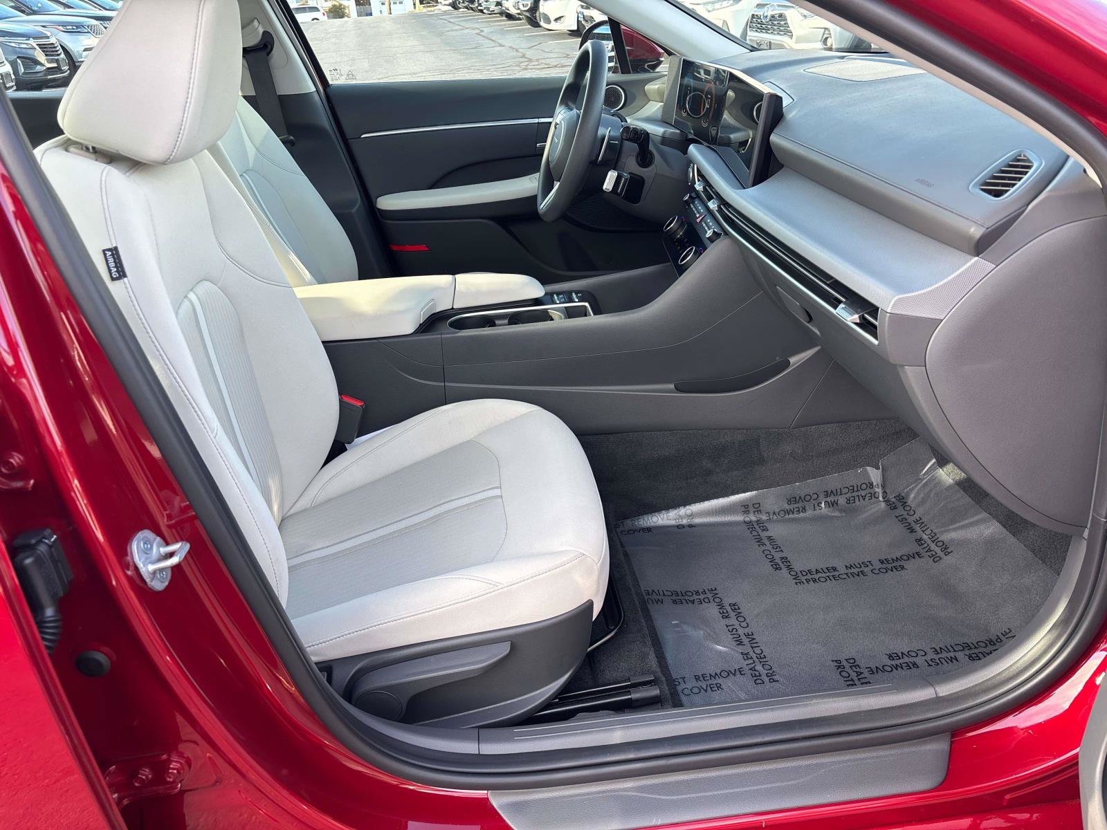 Used 2025 Hyundai Sonata SEL AWD/4WD image 15