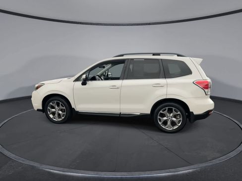 Used 2017 Subaru Forester 2.5i Touring AWD/4WD image 5