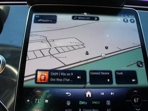 Used 2023 Mercedes-Benz EQS 450+ Sedan image 38