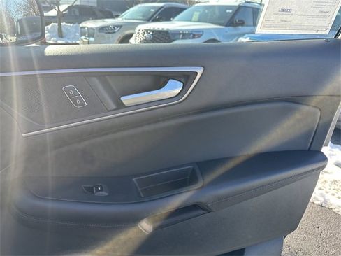 Certified 2022 Ford Edge SEL w/ Convenience Package image 36