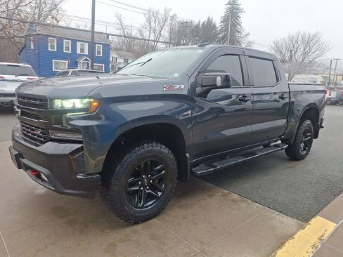 Used 2022 Chevrolet Silverado 1500 LT Trail Boss w/ Safety Package image 3