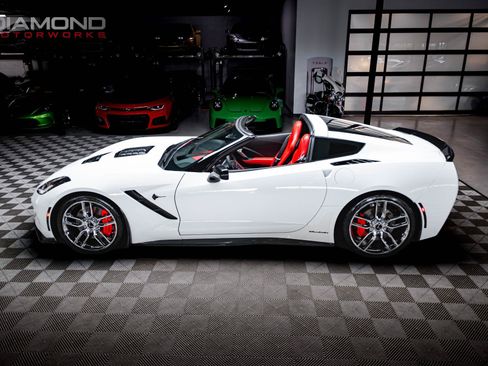 Used 2019 Chevrolet Corvette Stingray Coupe RWD image 72