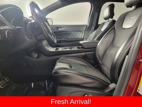 Used 2019 Ford Edge ST w/ Convenience Package AWD/4WD image 13