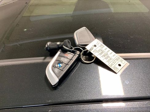 Certified 2024 BMW M340i xDrive w/ Premium Package image 15