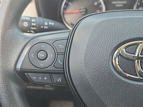 Used 2019 Toyota RAV4 XLE w/ Convenience Package image 20