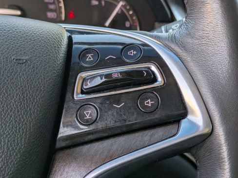 Used 2019 Cadillac XTS Luxury image 23