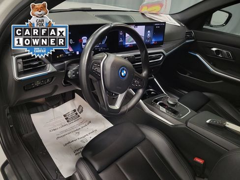 Used 2023 BMW 330e xDrive AWD/4WD image 13