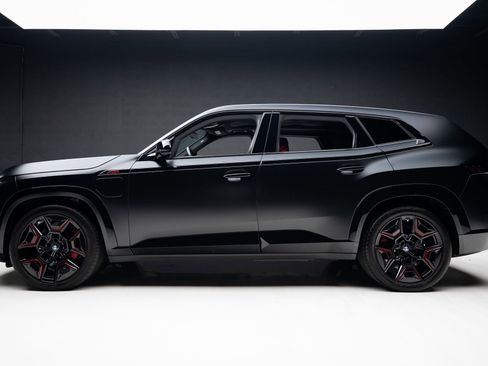 Used 2024 BMW XM Label Red AWD/4WD image 18