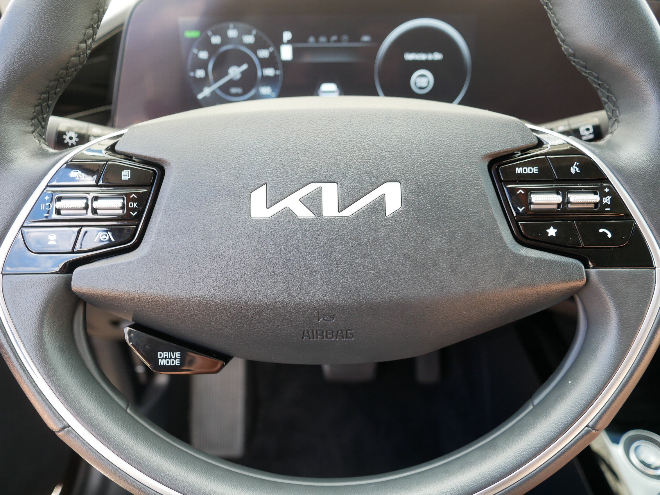 Certified 2024 Kia Niro Wind w/ Wind Preserve Package FWD image 25