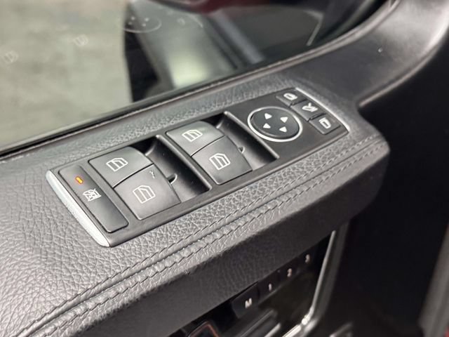 Used 2016 Mercedes-Benz G 63 AMG 4MATIC image 30