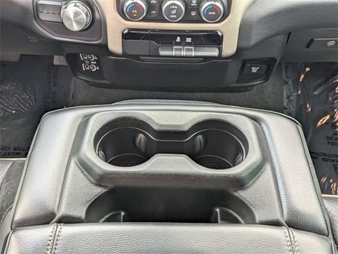 Used 2019 RAM 1500 Laramie image 15