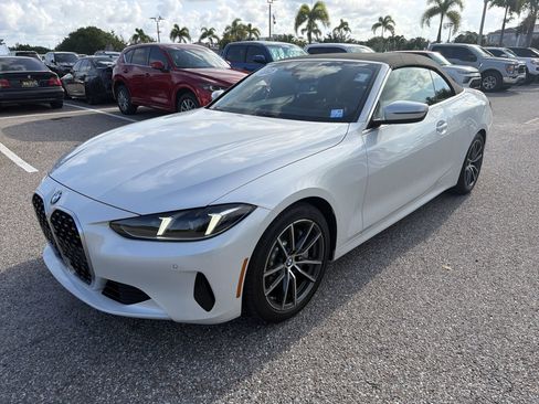 Used 2025 BMW 430i Convertible w/ Premium Package RWD image 8