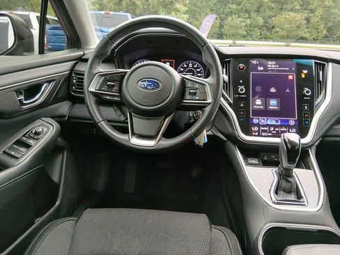 Used 2020 Subaru Outback Premium AWD/4WD image 11