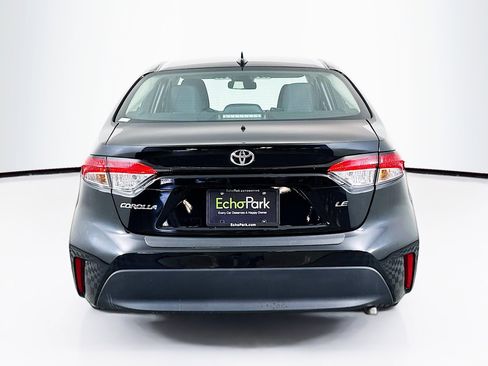 Used 2024 Toyota Corolla LE image 7