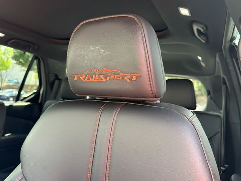Certified 2025 Honda Pilot TrailSport image 17