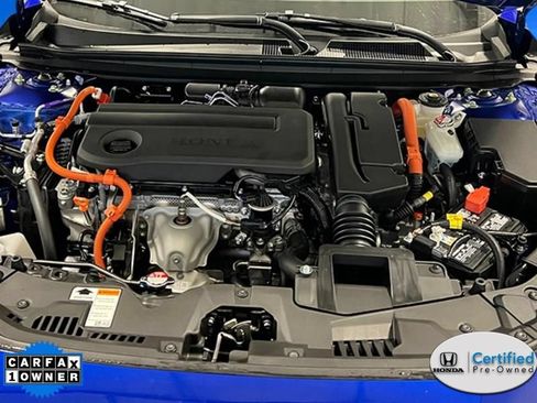 Used 2025 Honda Accord Sport image 12