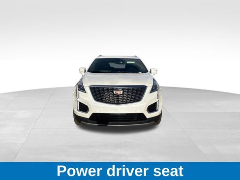 Used 2025 Cadillac XT5 Premium Luxury image 9