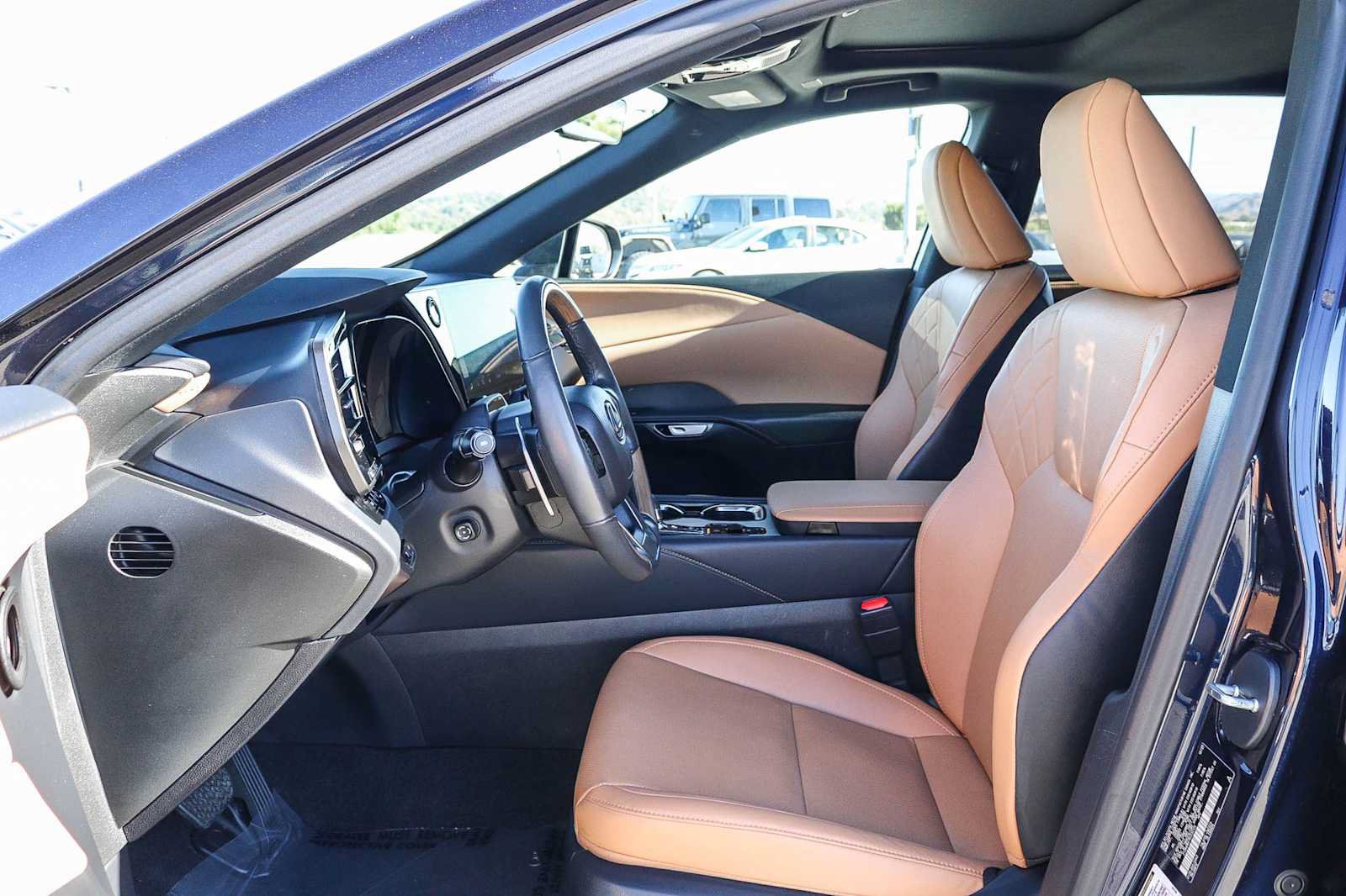 Certified 2024 Lexus RX 350 Premium w/ Convenience Package FWD image 19