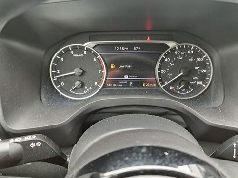 Used 2023 Nissan Rogue SV image 11