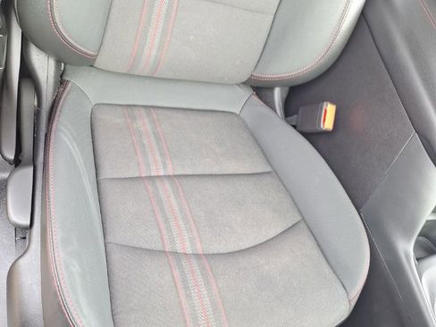 Certified 2024 Chevrolet Equinox RS image 29