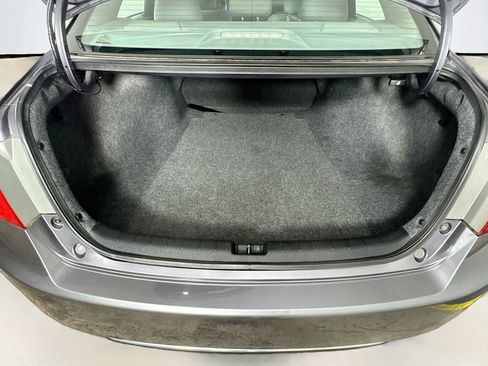 Used 2014 Honda Accord LX image 29