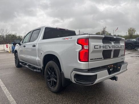 Used 2022 Chevrolet Silverado 1500 Custom w/ Rally Edition AWD/4WD image 9