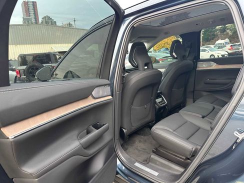 Used 2025 Volvo EX90 Ultra image 16