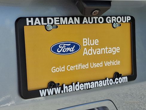 Certified 2022 Ford Escape Titanium w/ Class II Trailer Tow Package AWD/4WD image 30