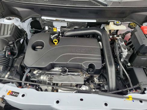 New 2026 Chevrolet Equinox ACTIV w/ Safety and Technology Package image 5