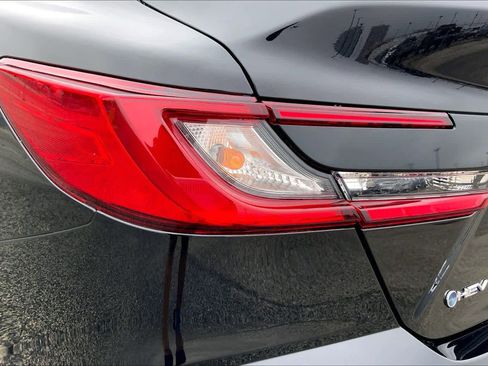 Certified 2026 Toyota Camry LE FWD image 28